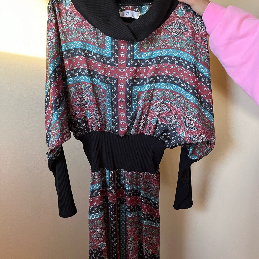 Never a Wallflower maxi dress. Size M